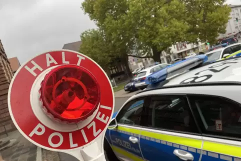 Die Polizei stoppte das Auto des Mannes auf der Bundesstraße. 