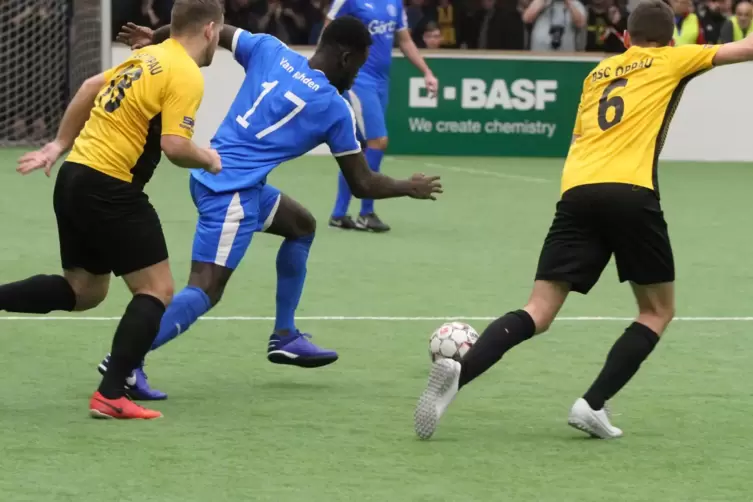 Stadtmeisterschaft im Hallenfußball: Ein Bild aus dem Finalspiel im Jahr 2020.