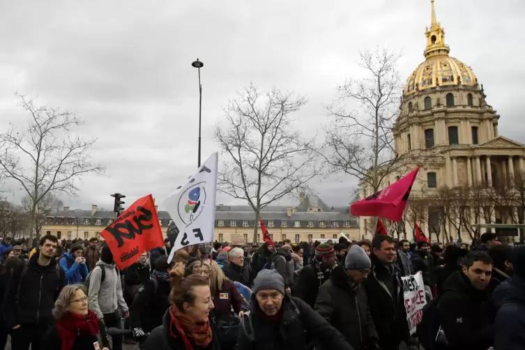 Beim ersten Anlauf zu einer Rentenreform gingen im Januar 2020 Demonstranten gegen die Pläne auf die Straße. 