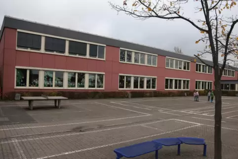 Derzeit wird die Glantal-Schule von rund 140 Schülern besucht. 