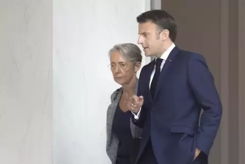 Stehen vor einer schweren Aufgabe: Premierministerin Élisabeth Borne und Staatspräsident Emmanuel Macron.