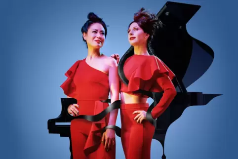 Jennifer Rüth (rechts) und Ming: Queenz of Piano.