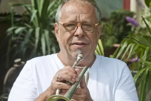 Wenn Franz Wosnitza zum Kornett oder Piston greift, bestätigt sich eine Feststellung des verstorbenen Jazzers Coco Schumann: „We