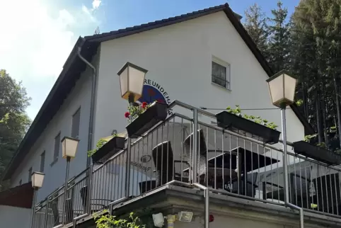 Das Naturfreundehaus bekommt zwei Brandschutztüren. 