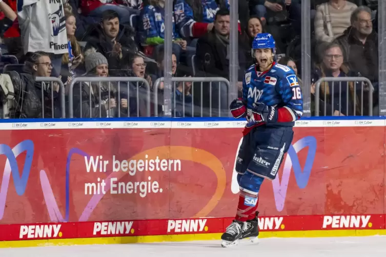 Markus Eisenschmid gelang gegen Ingolstadt ein Hattrick – genauso wie Lean Bergmann. 