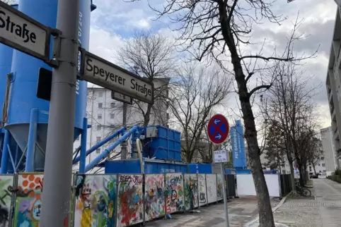 Größtenteils eine Baustelle: Die Speyerer Straße in Berlin. 