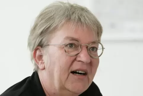 Kirchenpräsidentin Dorothee Wüst hält am Freitag zwei Gottesdienste. 