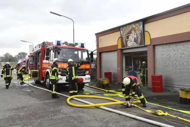 Brandbekämpfung: Dabei kommt es auf jede Minute an. Das Bild zeigt einen Einsatz 2018 im Industriehof. 