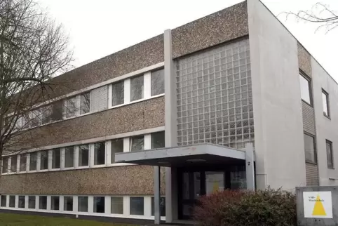 Das VHS-Gebäude in der Hans-Sachs-Straße. 