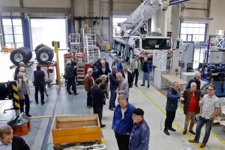 Manche der 30 Mitarbeiter des einstigen Projektteams arbeiten noch heute im Werk auf dem Wallerscheid. Für die anderen gab’s man