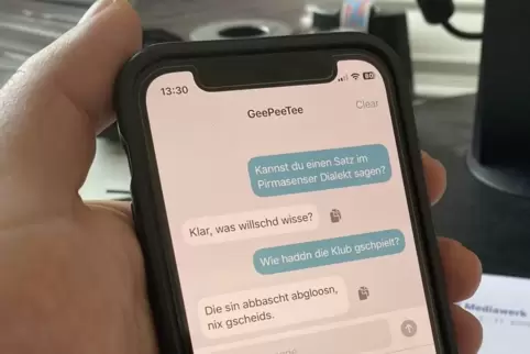 Mit dem Pirmasenser Dialekt tut sich die die künstliche Intelligenz von ChatGPT noch schwer. Aber das tun andere ja auch. Foto: 