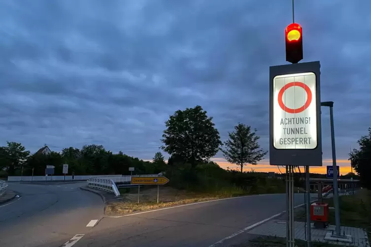 Der Fehrbachtunnel soll im Mai gereinigt werden.