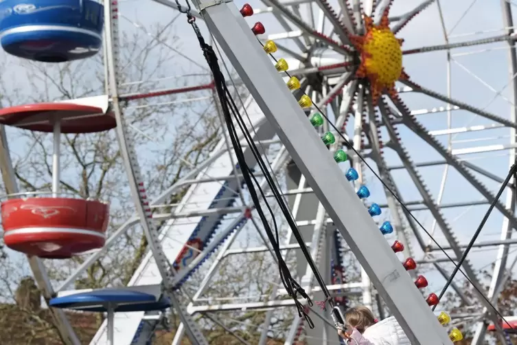 Hoch hinaus geht es auch mit dem Riesenrad.