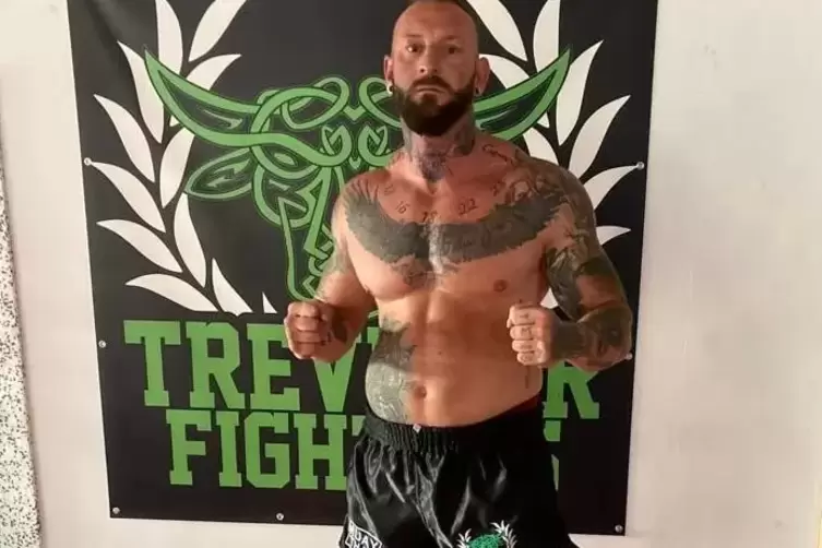 Kämpft am Montag in Bangkok im WM-Viertelfinale: Schwergewichtler Przemyslaw Hucko aus Enkenbach von den Treverer Fighters Waldf