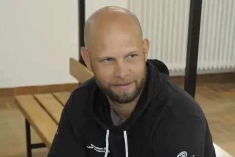 Trainer Steffen Neutert will mit seinem Team möglichst früh für klare Verhältnisse sorgen.