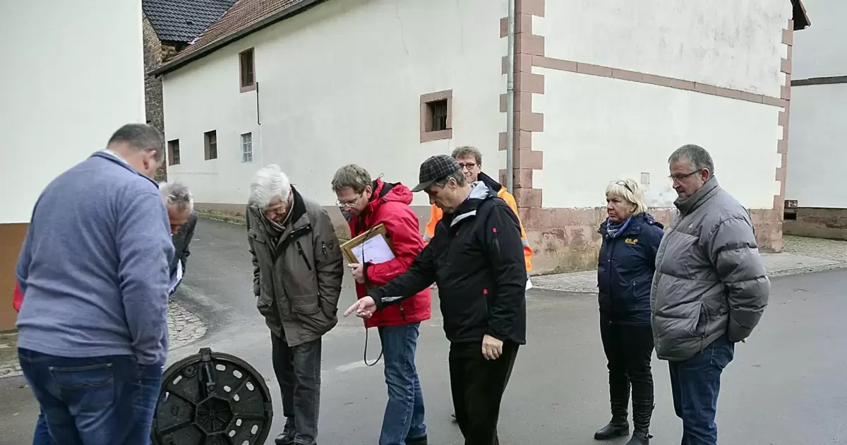 Wiederkehrende Beiträge Bald Bezahlen Alle Für Straßenausbau Schmitshausen Die Rheinpfalz 4179