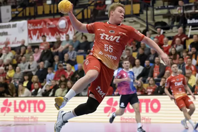 Der Däne Kasper Manfeldt Hansen wird im Spiel gegen Rostock durch den Ausfall von Max Haider mehr Spielzeit am Kreis bekommen.