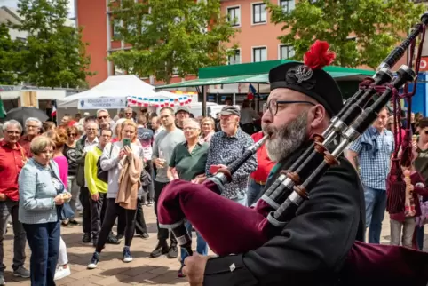 Das gute Wetter war nur ein Faktor, der das Straßentheater-Spektakel zum Erfolg werden ließ. 