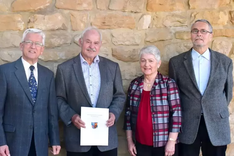  Ausgezeichnete Ehrenamtliche (von links): Wolfgang Buß, Rainer Drechsler, Margret Engels und Michael Pirrmann. 