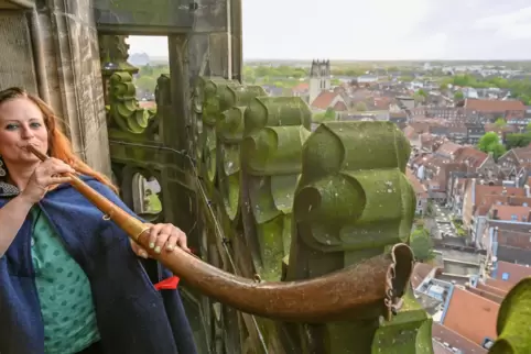 Martje Thalmann arbeitet seit 2014 als erste städtische Türmerin in Münster auf dem Turm der Lambertikirche. 