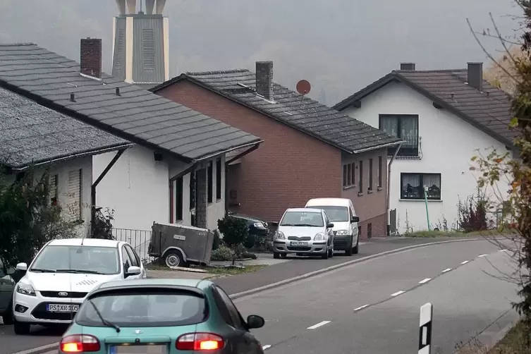 Der Unfall ereignete sich kurz vor dem Ortseingang Kirrberg von Zweibrücken her.