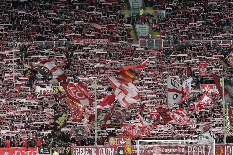 Für den FCK ist es das letzte Saisonspiel. Unsere Aufnahme entstand Ende April. 