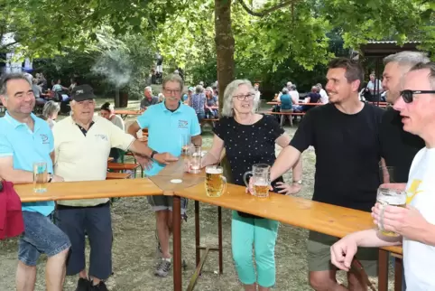 Frühlingsfest in Heiligenstein: Die Besucher kommen am Wochenende in den Rauhweiden zusammen. 