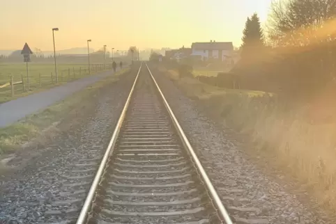 Sollte es zu Beispiel an einer Bahnstrecke zu einem Unglück kommen, sind die Ehrenamtlichen der Krisenintervention schnell vor O