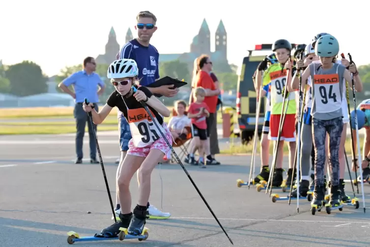 Kulisse und Kurs stimmen: Die Skiroller. 