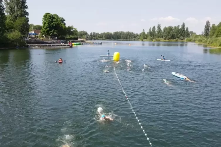 Willersinnweiher: Hier wird geschwommen. 