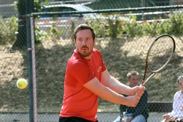 Doppelsieger: Achim Kramer vom TC WR Speyer punktet in Einzel und Doppel. 