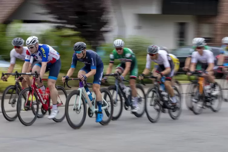 60 Runden drehen die Starter des Hauptrennens auf dem einen Kilometer langen Kurs.