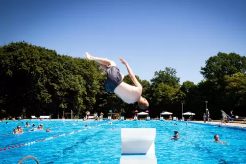 Das Zweibrücker Freibad an der Schließ