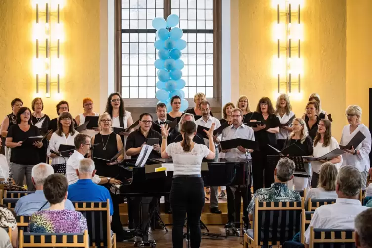 Konzert mit einem wichtigen Anliegen: der Chor Cantabile in der Karlskirche. 