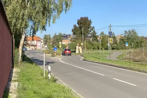 Kommt an die südöstliche Ortseinfahrt jetzt ein Kreisel? 