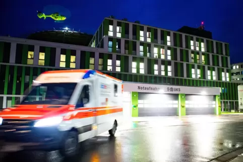 Es gibt zu wenig Wohnungen für Mitarbeiter, die an der Uniklinik arbeiten. 