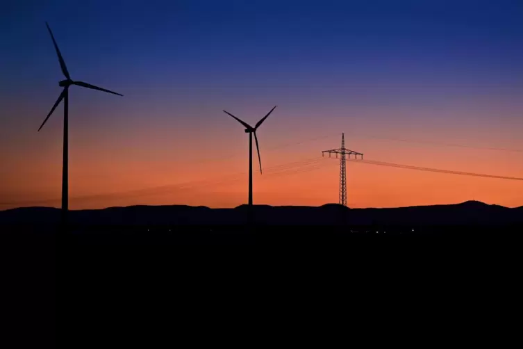 Vorreiter: Windkraft-Anlagen zwischen Dudenhofen und Römerberg.