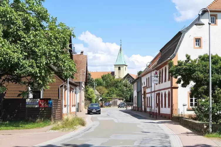 Ortsansicht von Hütschenhausen. 