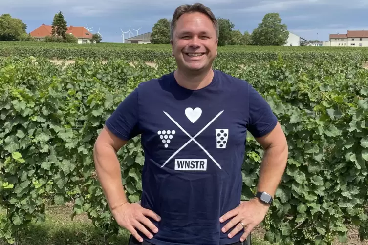 Jens Schlüter ist guter Dinge: Die ID will als neue Wählergruppe ins Dirmsteiner Dorfparlament. 
