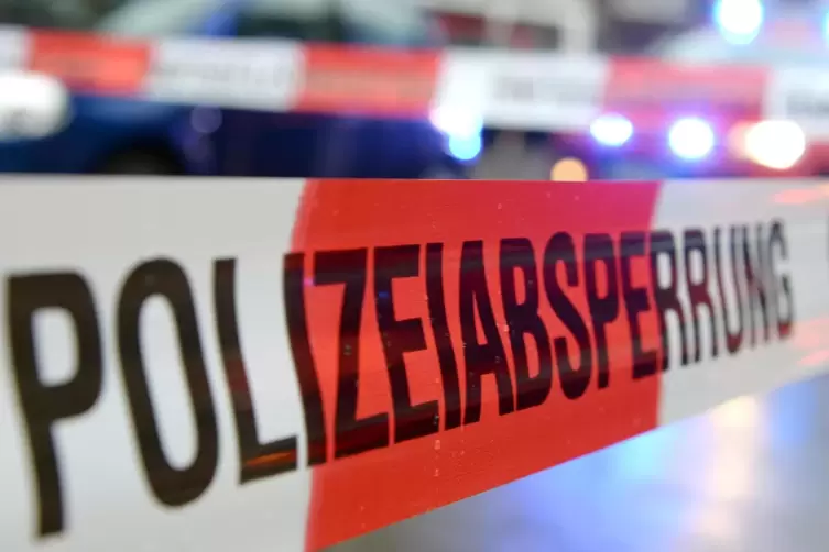 Die Kriminalpolizei untersucht den Fall auf vorsätzliche Brandstiftung. 