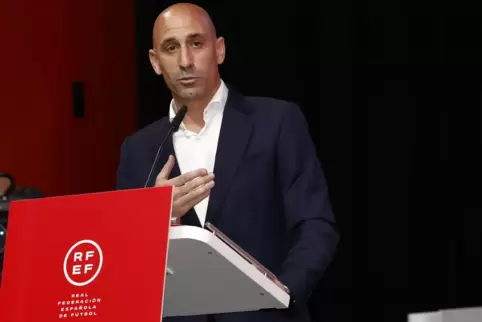 Steht immer mehr im Abseits: Luis Rubiales.