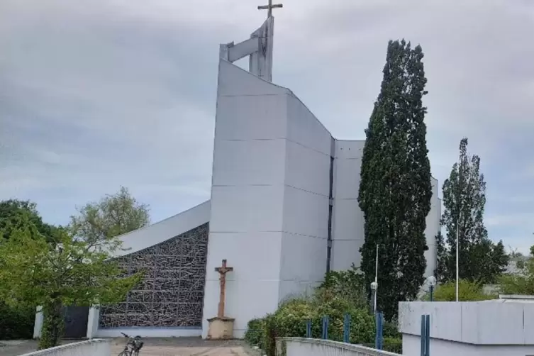 Die Weihe der Kirche St. Theodard liegt 50 Jahre zurück.