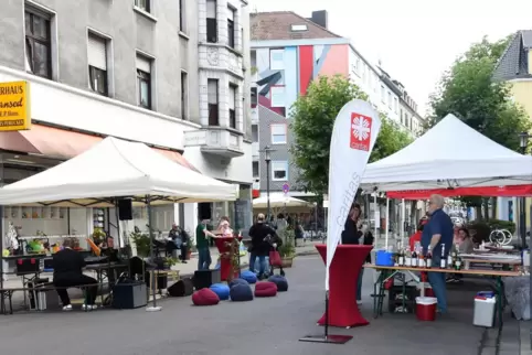 Auch Kinderaktionen fanden auf den Sommerstraßen statt. Künftig könnte es noch viel mehr Projekte mitten auf der Straße geben.