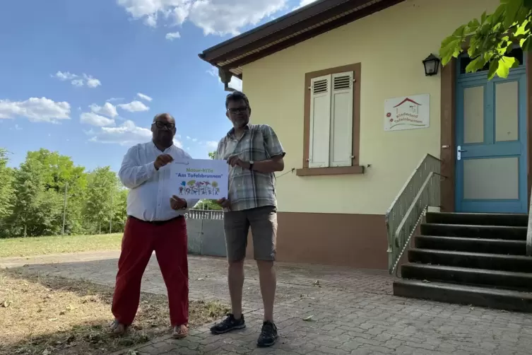 Beim Pressetermin vor ein paar Monaten: Kita-Leiter Jens-Peter Schneider (links) und Beigeordneter Heinz-Peter Schneider.