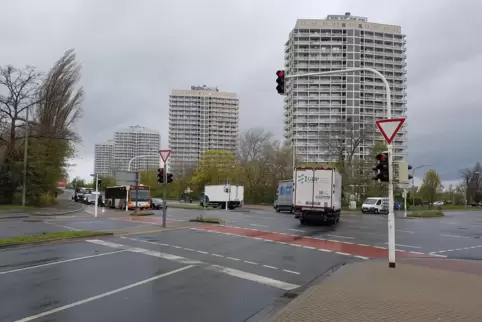 Unfallschwerpunkt Stern-/Industriestraße. 