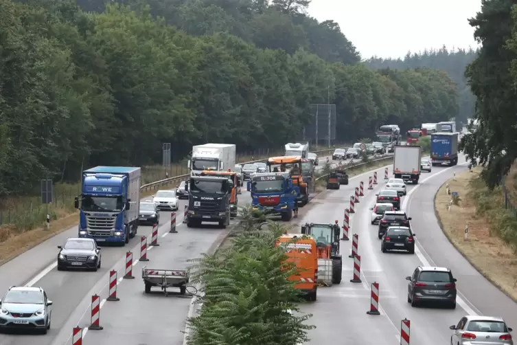 Auf der A65 gibt es immer wieder Baustellen, die für Verkehrsbehinderungen sorgen. 