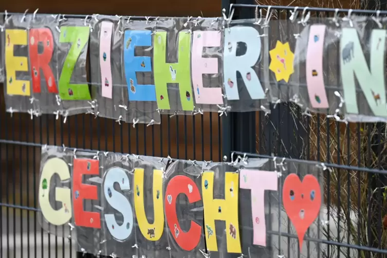 Von einer „extrem dynamischen Situation“ sprechen Praktiker. Familienbedingte Auszeiten und Stundenreduzierungen erschweren die 