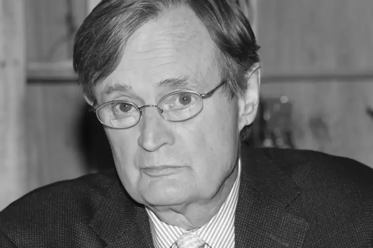 David McCallum. 