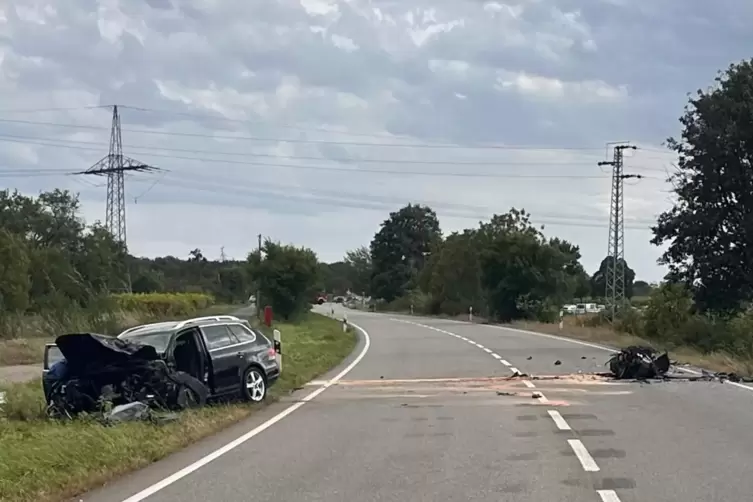 Unfall Auf B39: Zwei Schwerstverletzte - Neustadt - DIE RHEINPFALZ