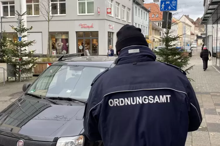 Stadt setzt auf Parkkrallen gegen Falschparker - Ludwigshafen - DIE  RHEINPFALZ